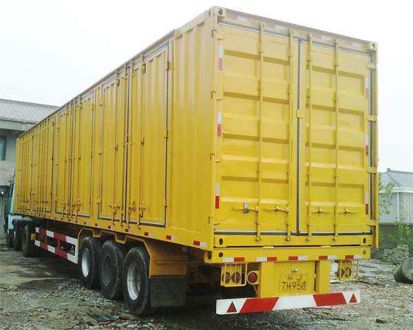 集裝箱半掛車圖片